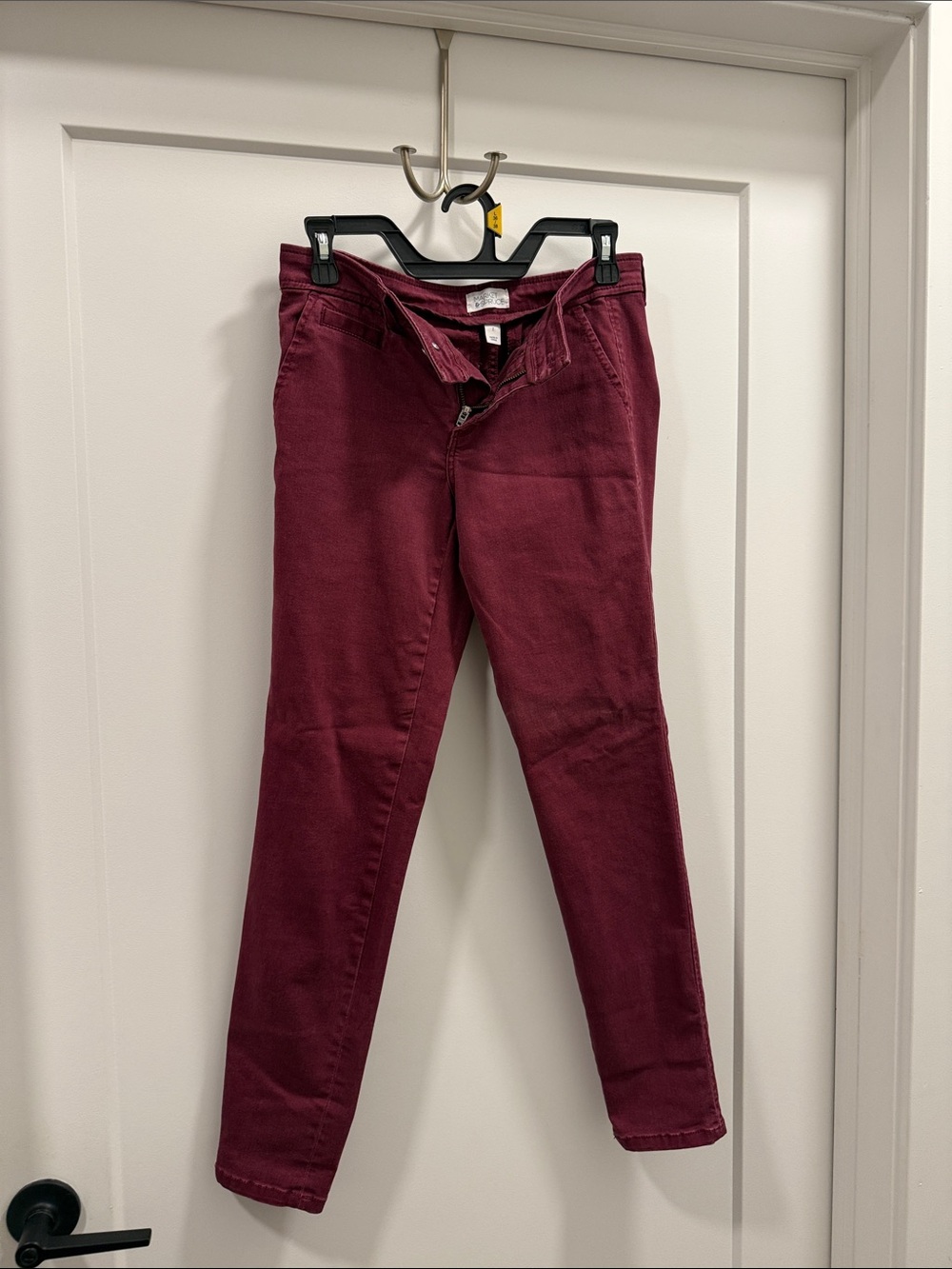 Market & Spruce Women's Skinny Jeans in Wine